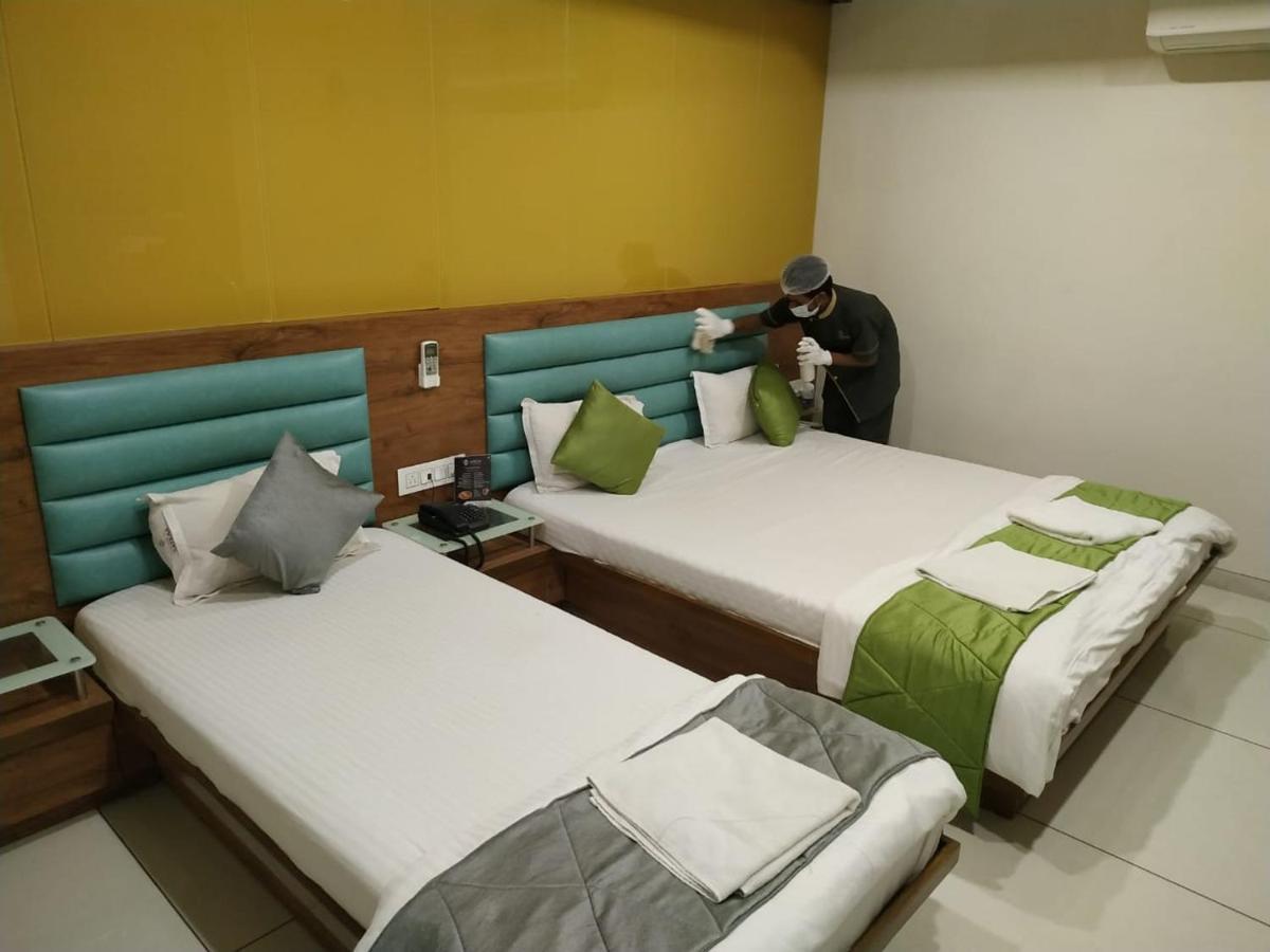 Hotel Satkar Chhatral Exterior photo