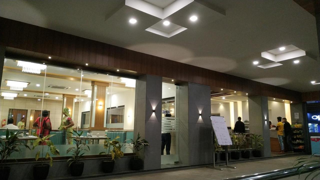 Hotel Satkar Chhatral Exterior photo