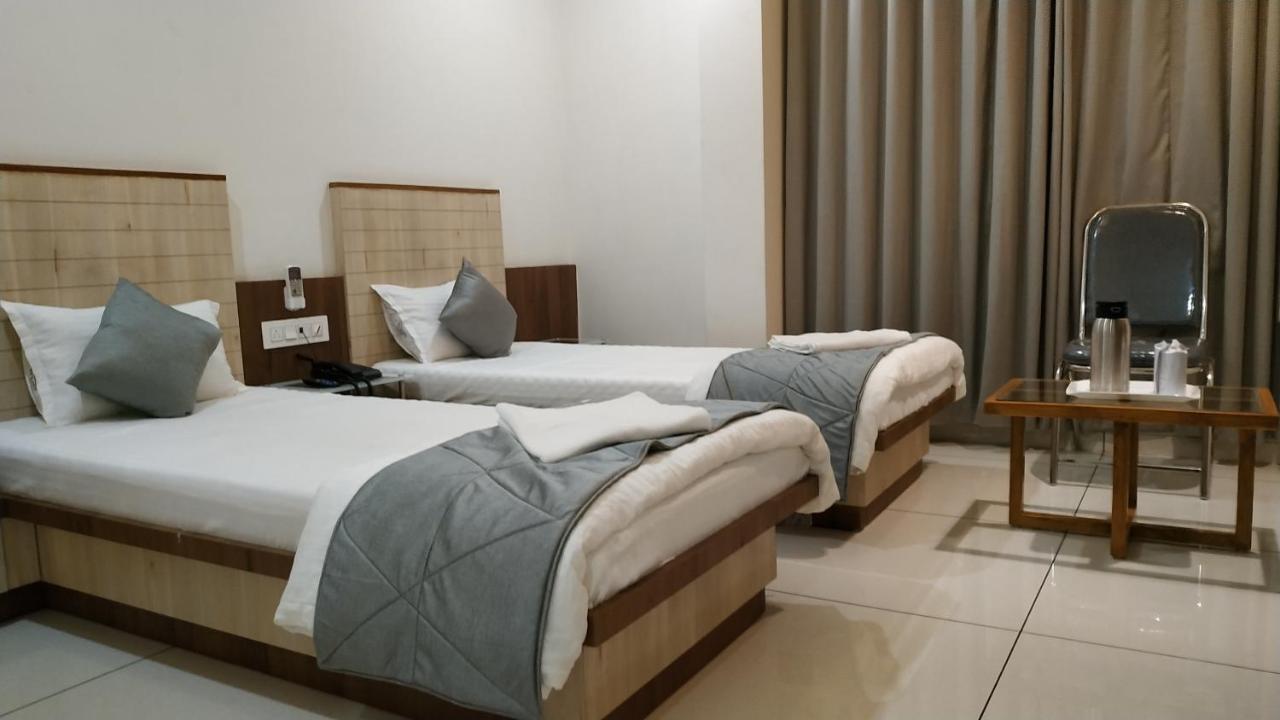 Hotel Satkar Chhatral Exterior photo