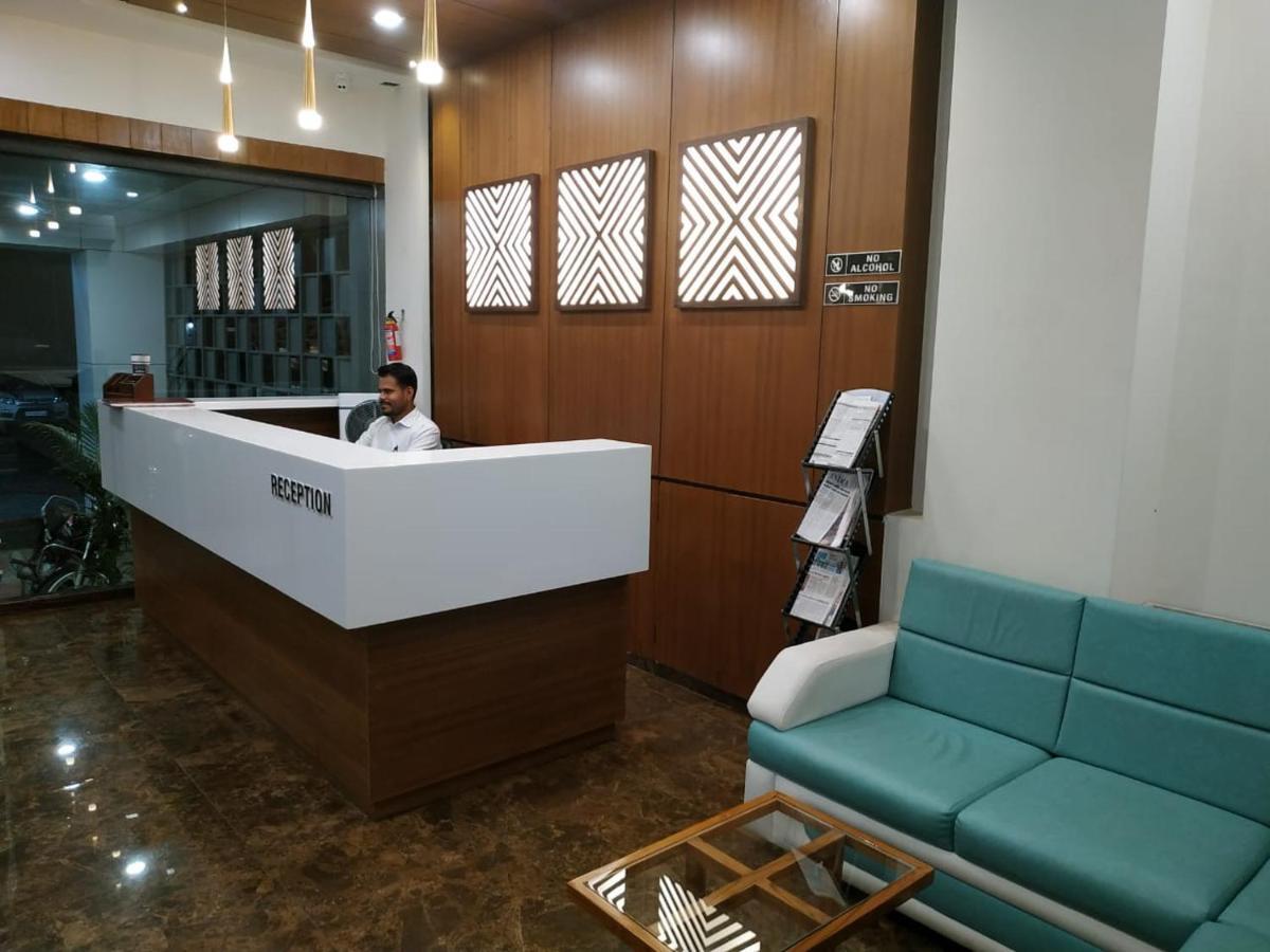 Hotel Satkar Chhatral Exterior photo
