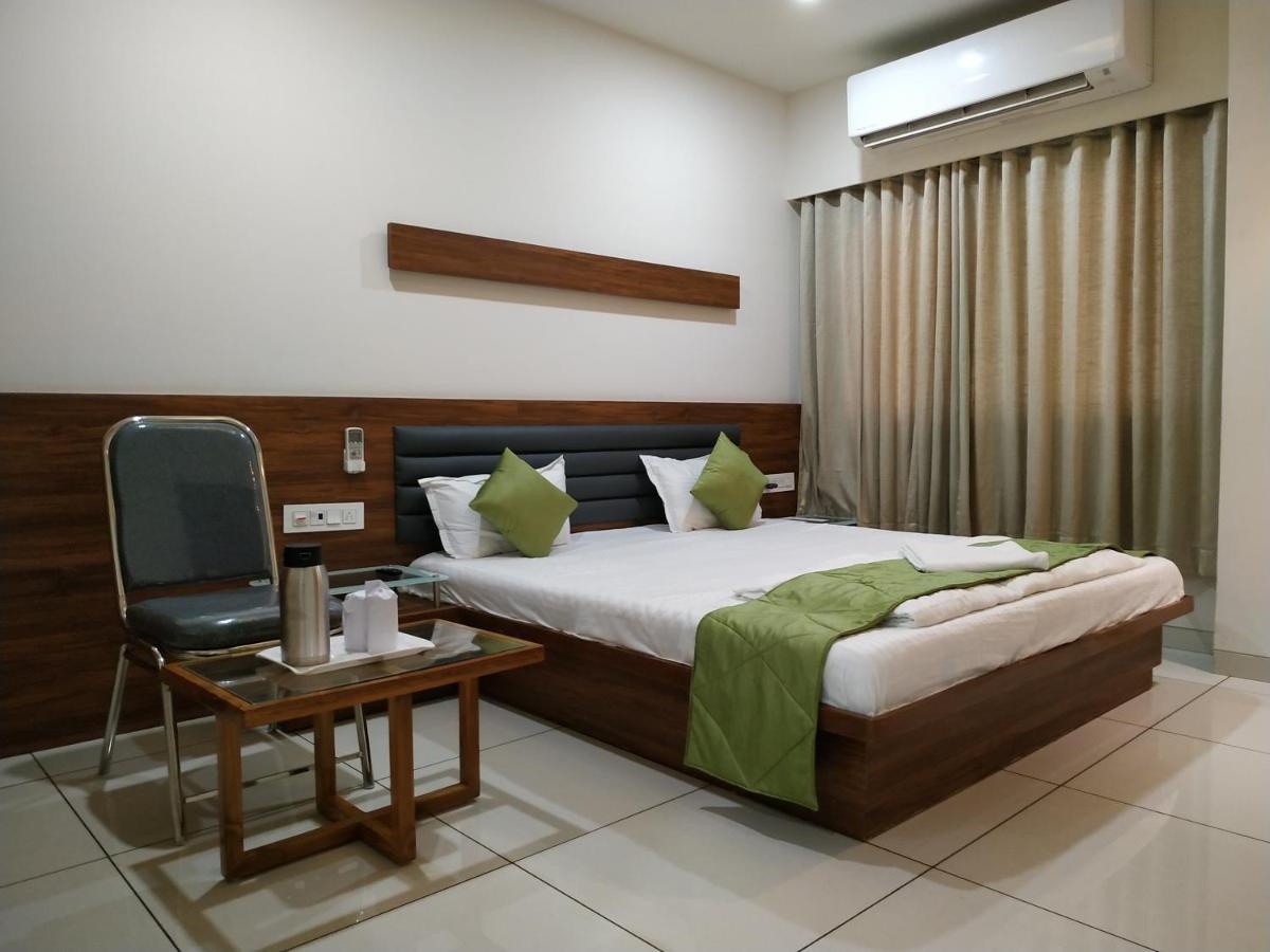 Hotel Satkar Chhatral Exterior photo