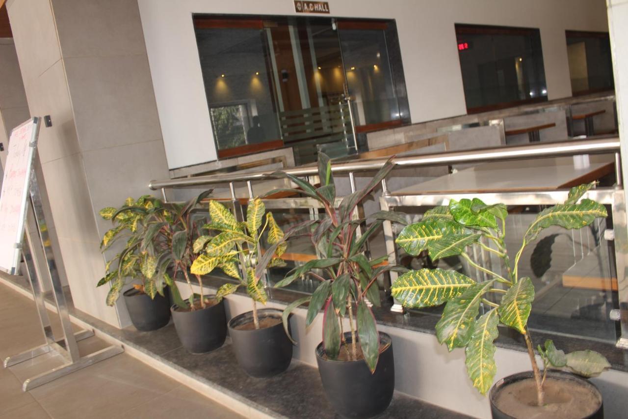 Hotel Satkar Chhatral Exterior photo